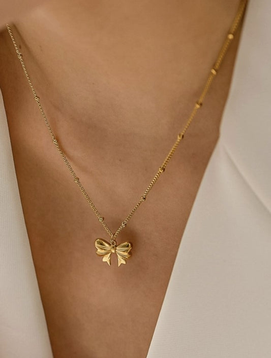 Alannah 18K Gold Non-Tarnish Bow Necklace