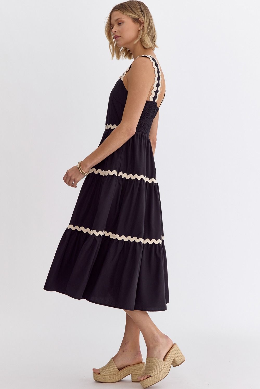 The Summer Nights Solid Square Neck Midi Dress