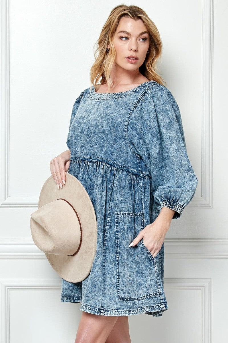 Oversize Pocket Icewash Denim Dress