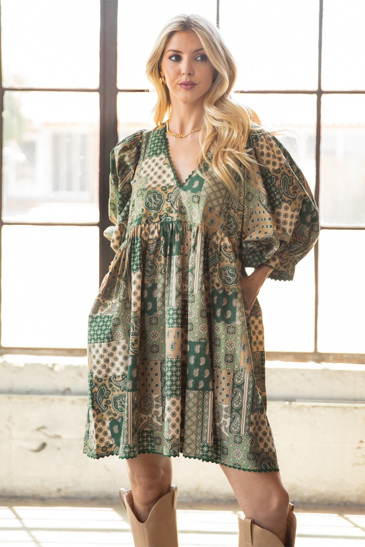 Ava Green Paisley Print Mini Dress
