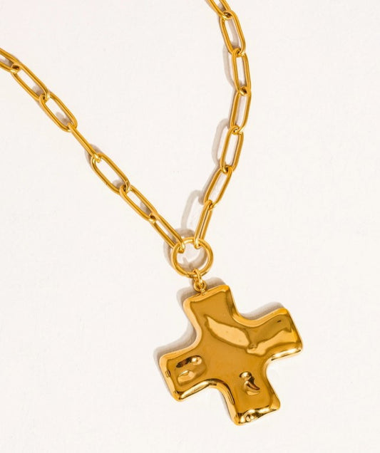 Pari 18K Non-Tarnish Cross Chain Necklace