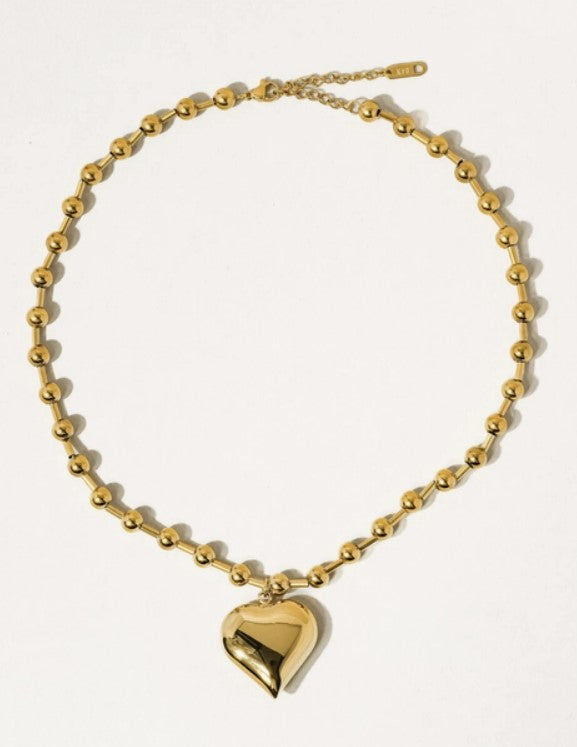 18K Gold Non-Tarnish Large Heart Chain Necklace