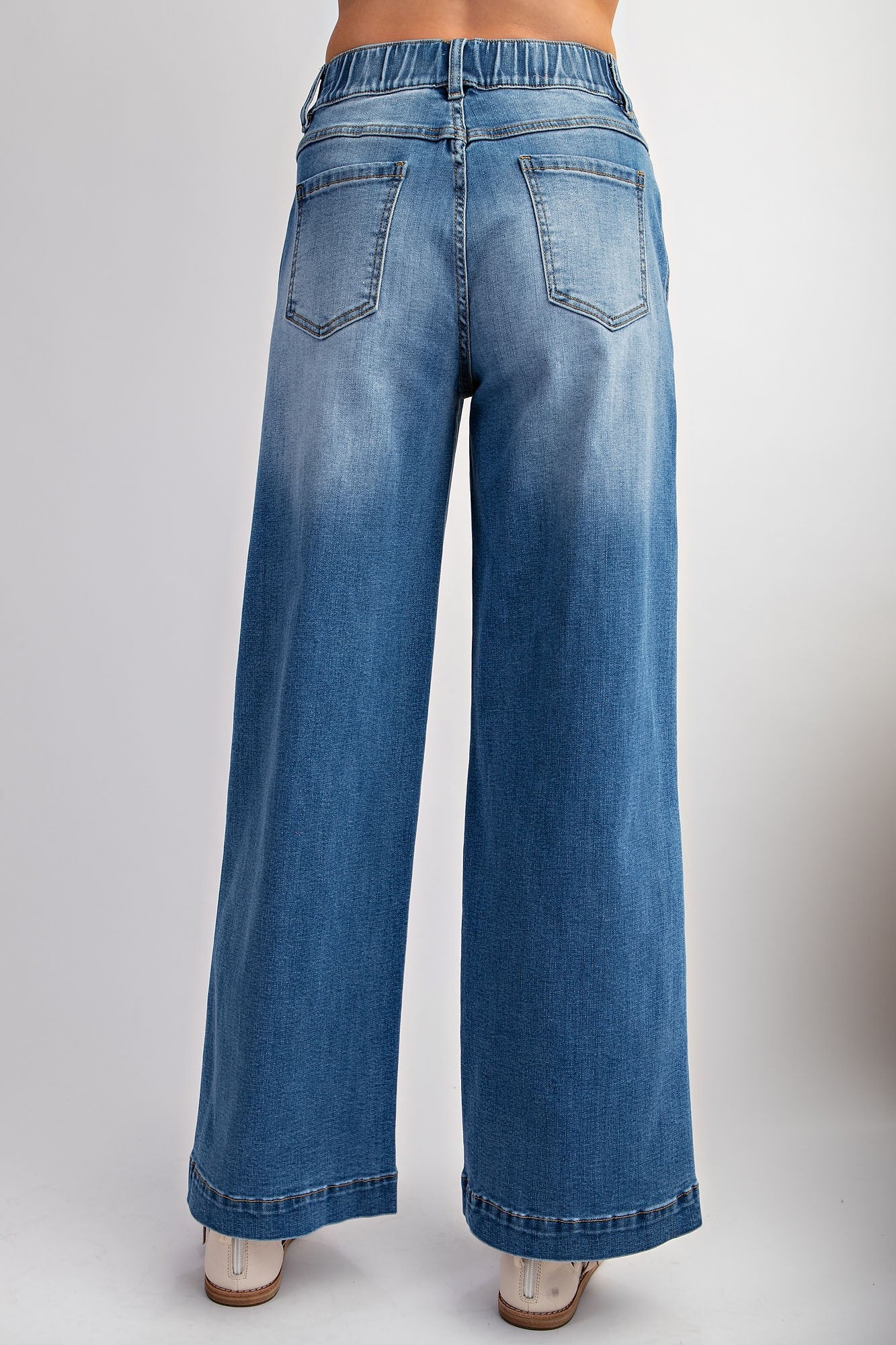 The Easel Stretch Denim Jean