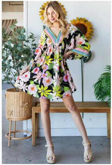 Vintage Big Floral Embroidered Black Neckline Dress