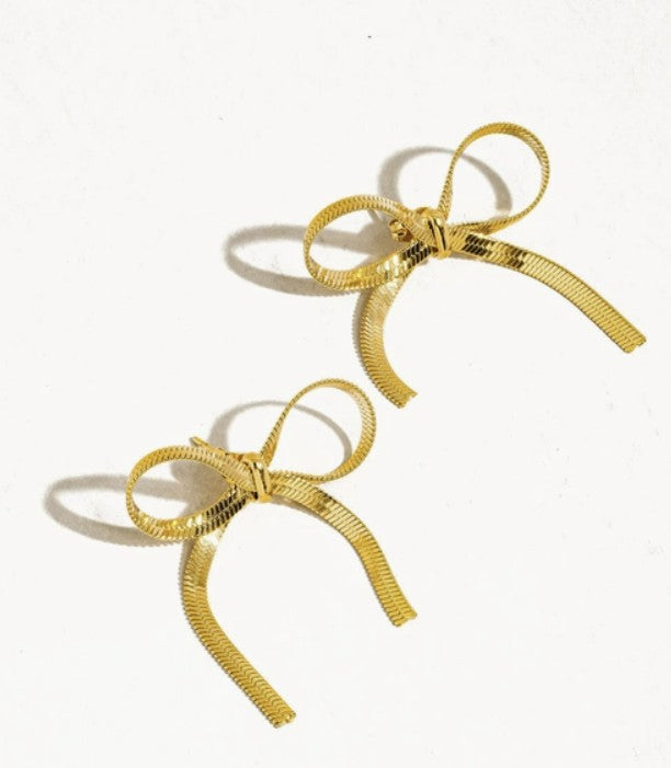 Winona 18K Non-Tarnish Flat Bow Chain Studs