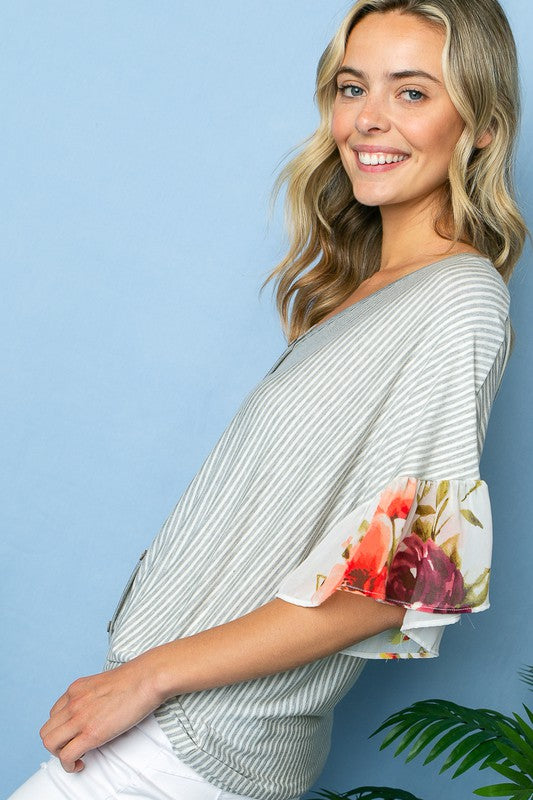 PLUS STRIPE FLORAL MIXED RUFFLE TOP