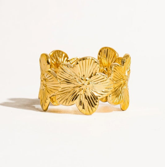 Dolores 18K Gold Non-Tarnish Bold Bangle